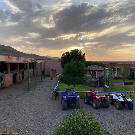 Les Cavaliers Chez Yassine Villa Marrakesh Ngoại thất bức ảnh